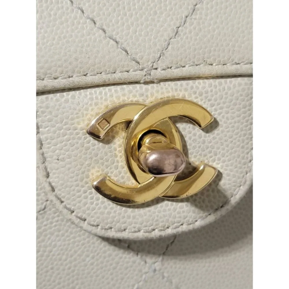 Authentic CHANEL Vintage Caviar Beige Flap Bag Beige Cream 24k Gold